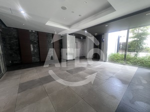 ロビー　フォレストグレイス城東中央II　ロビー