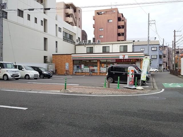 コンビニ　セブンイレブン松山清水町１丁目店（コンビニ）まで140m