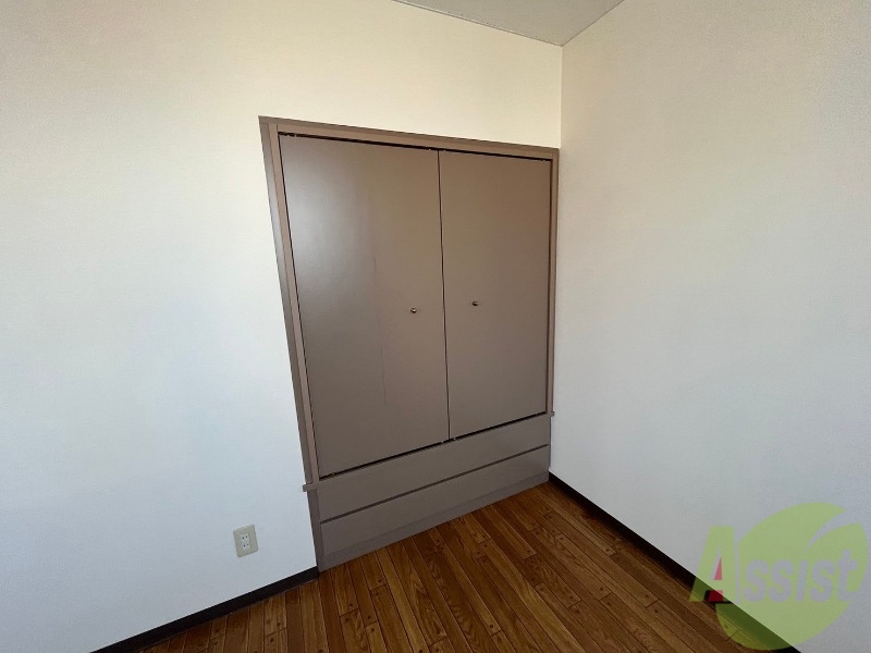 収納　寝室の収納です。部屋がすっきり片付きます。