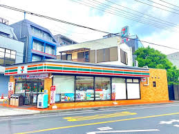 コンビニ　セブンイレブン亀戸3丁目店（コンビニ）まで195m