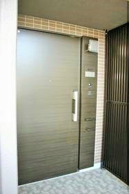 玄関　参考写真