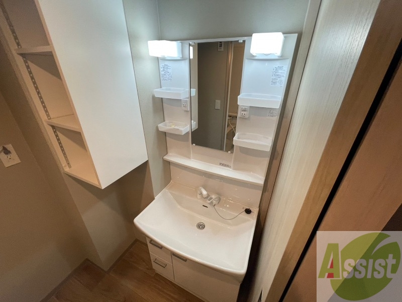 洗面設備　シャンプードレッサーで身支度もラクラクです！