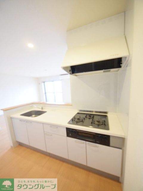 キッチン　お問合せはタウンハウジングまで！※現地待合わせ相談可能