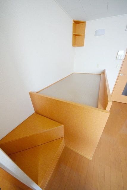 その他部屋・スペース　★ベッドの下は収納になっています★