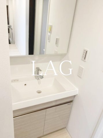 洗面設備　洗面台です。