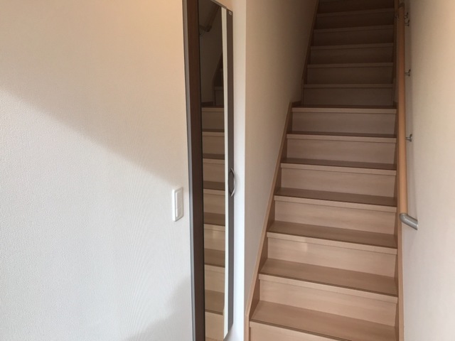 玄関　収納豊富なシューズボックスです♪