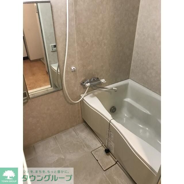 バス・シャワールーム　バス