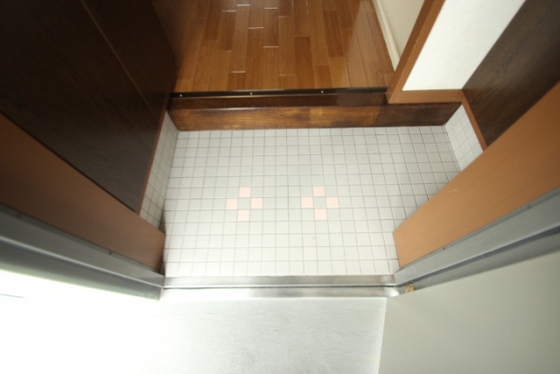 玄関　※別号室の写真です※