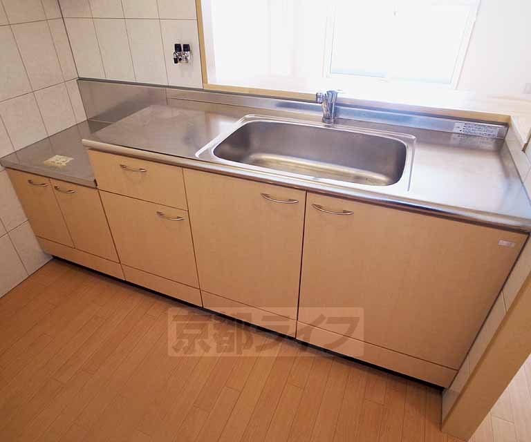 キッチン　明るいキッチンです・