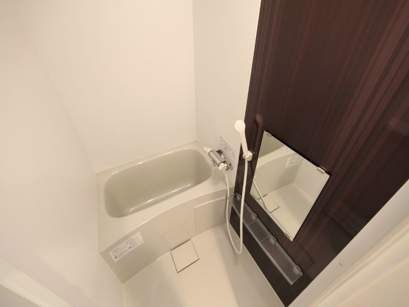 バス・シャワールーム　浴室暖房乾燥機付　24時間換気機能付バスルーム