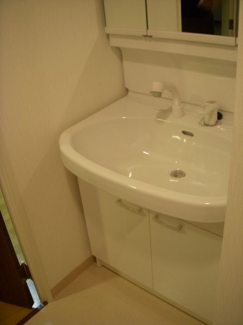 洗面設備　独立洗面化粧台