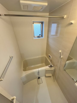 バス・シャワールーム　浴室換気乾燥機