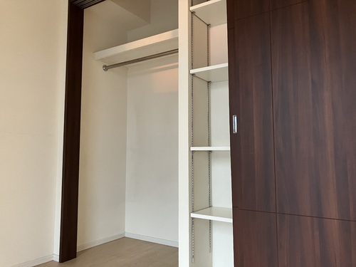 収納　クローゼット