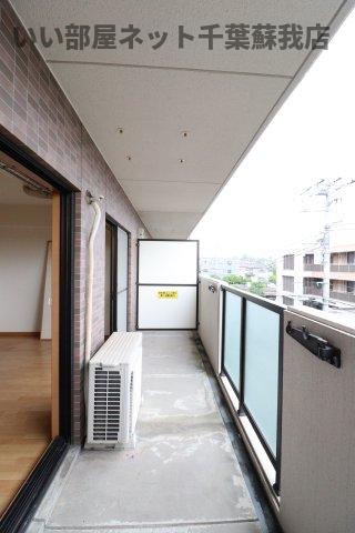 バルコニー　バルコニー付きです