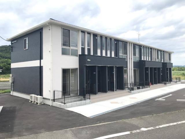 建物外観　外観写真（昼）