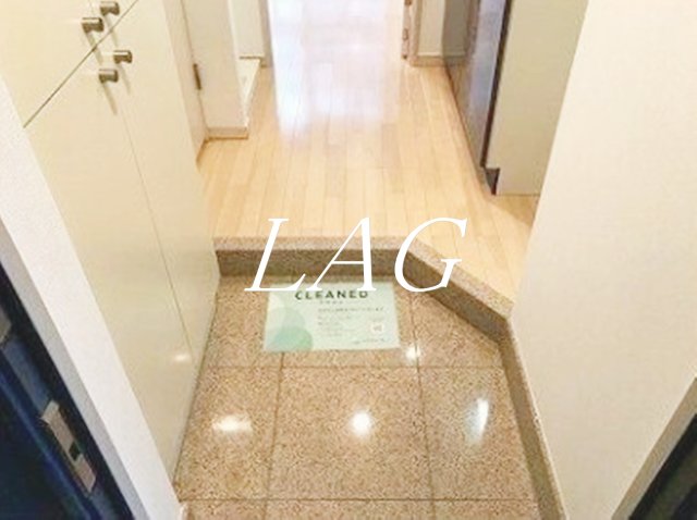 玄関　玄関です。