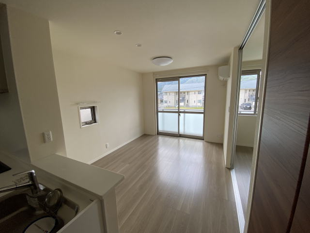 居室・リビング　同仕様