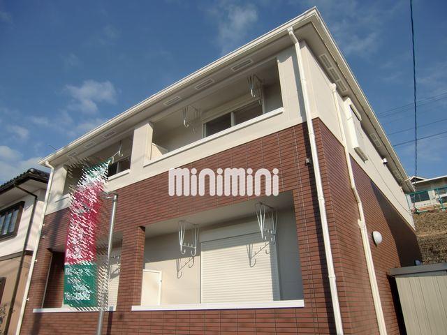 建物外観　落ち着いた色の外観