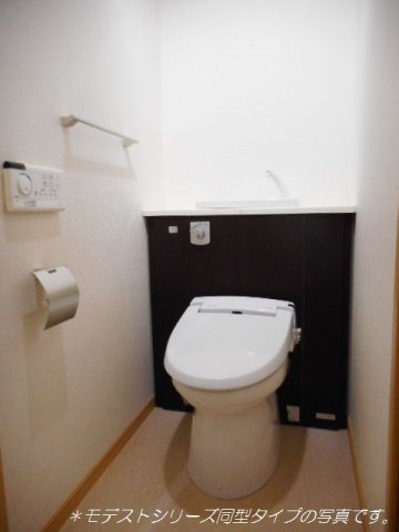 トイレ　ゆったりとした空間のトイレです