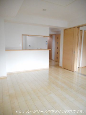 居室・リビング　居間です