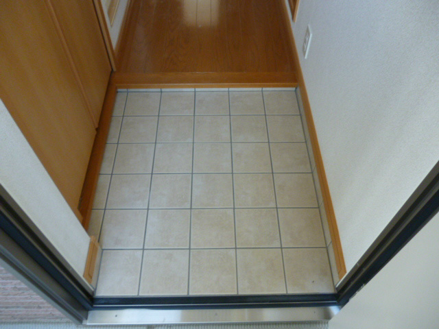 玄関　シンプルで使いやすい玄関です