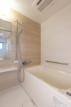 バス・シャワールーム