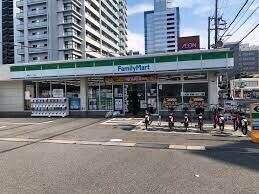 コンビニ　ファミリーマート福島海老江店（コンビニ）まで258m