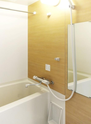バス・シャワールーム　バス