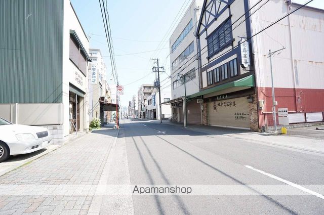 その他　前面道路（その他）まで1m