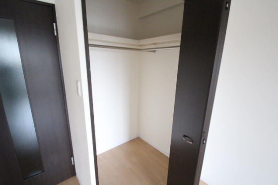 収納　※別部屋の写真です
