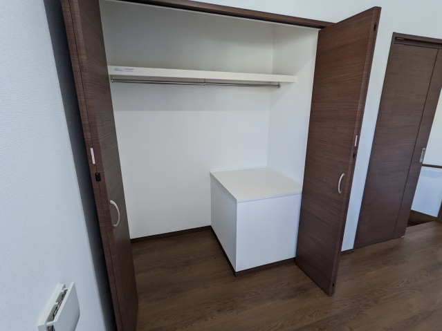 収納　クローゼット