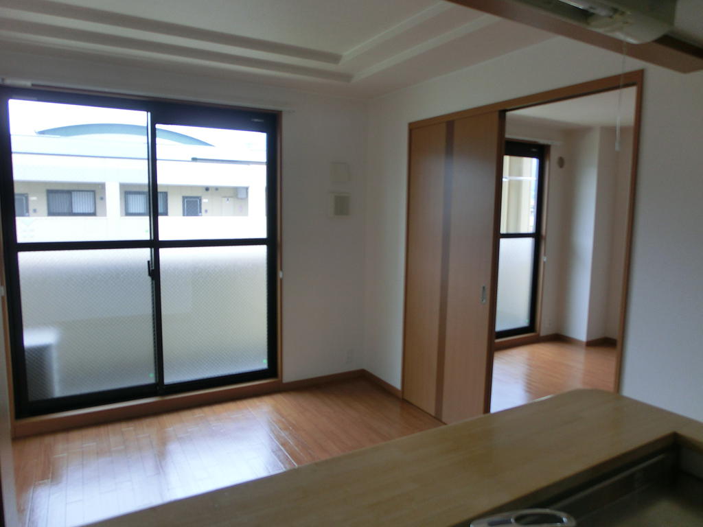 居室・リビング　リビング