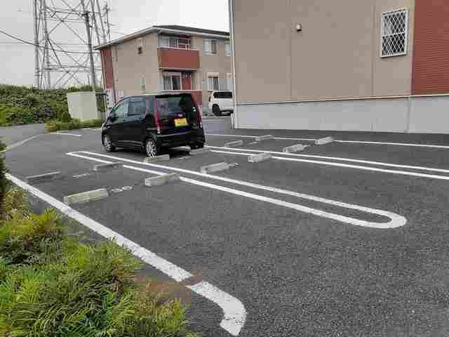駐車場　駐車場完備です