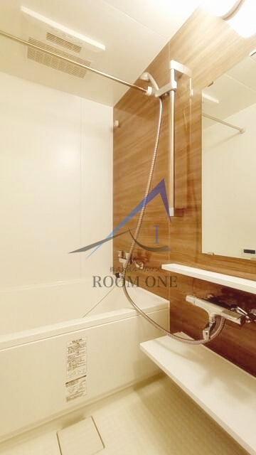 バス・シャワールーム　お風呂です。