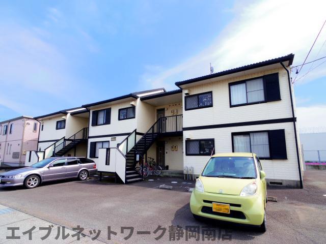 建物外観　外観は落ち着いています