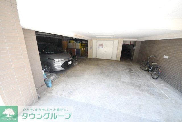 駐車場　★敷地内に駐車場があります★