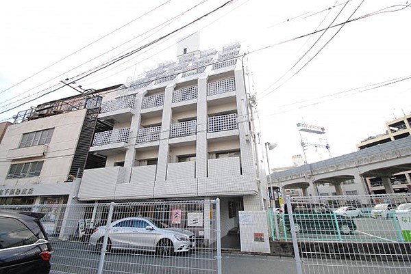 建物外観　おしゃれな外観です