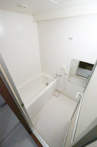 バス・シャワールーム　お電話でのご予約がスムーズです！