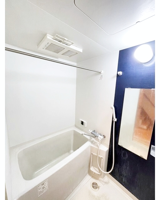 バス・シャワールーム　日々の疲れを癒すお風呂です♪