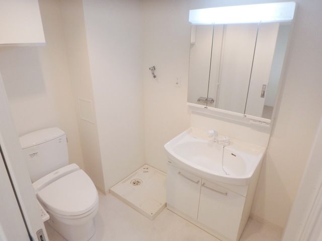 洗面設備　同仕様