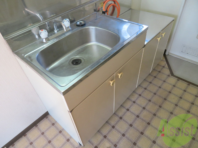 キッチン　キッチンはこんな感じです。料理するのが楽しみですね