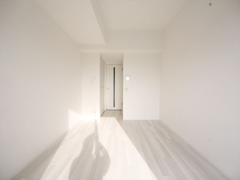 その他部屋・スペース　洋室7.8帖　クローゼット付（収納充実してます）