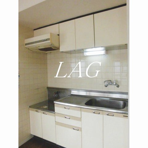 キッチン　キッチンです。