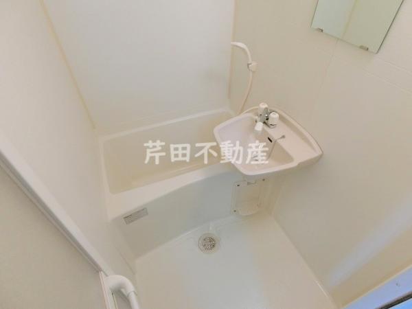 バス・シャワールーム　写真は別のお部屋のイメージです　現況優先