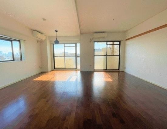 居室・リビング　同タイプ別部屋の写真です。