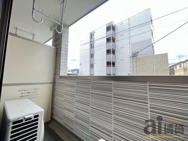 バルコニー　※同仕様写真