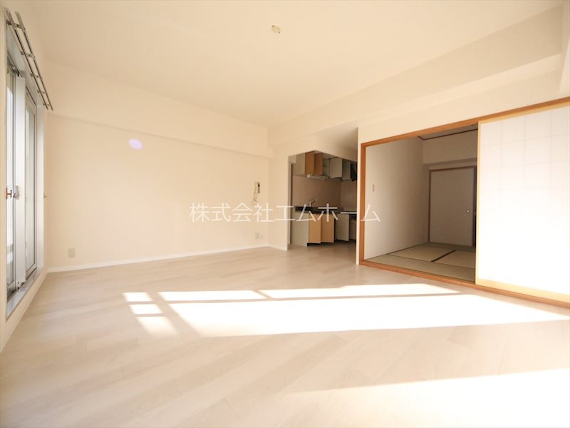 その他部屋・スペース　ＬＤＫ18帖　和室6帖とつなげても仕切っても使えます