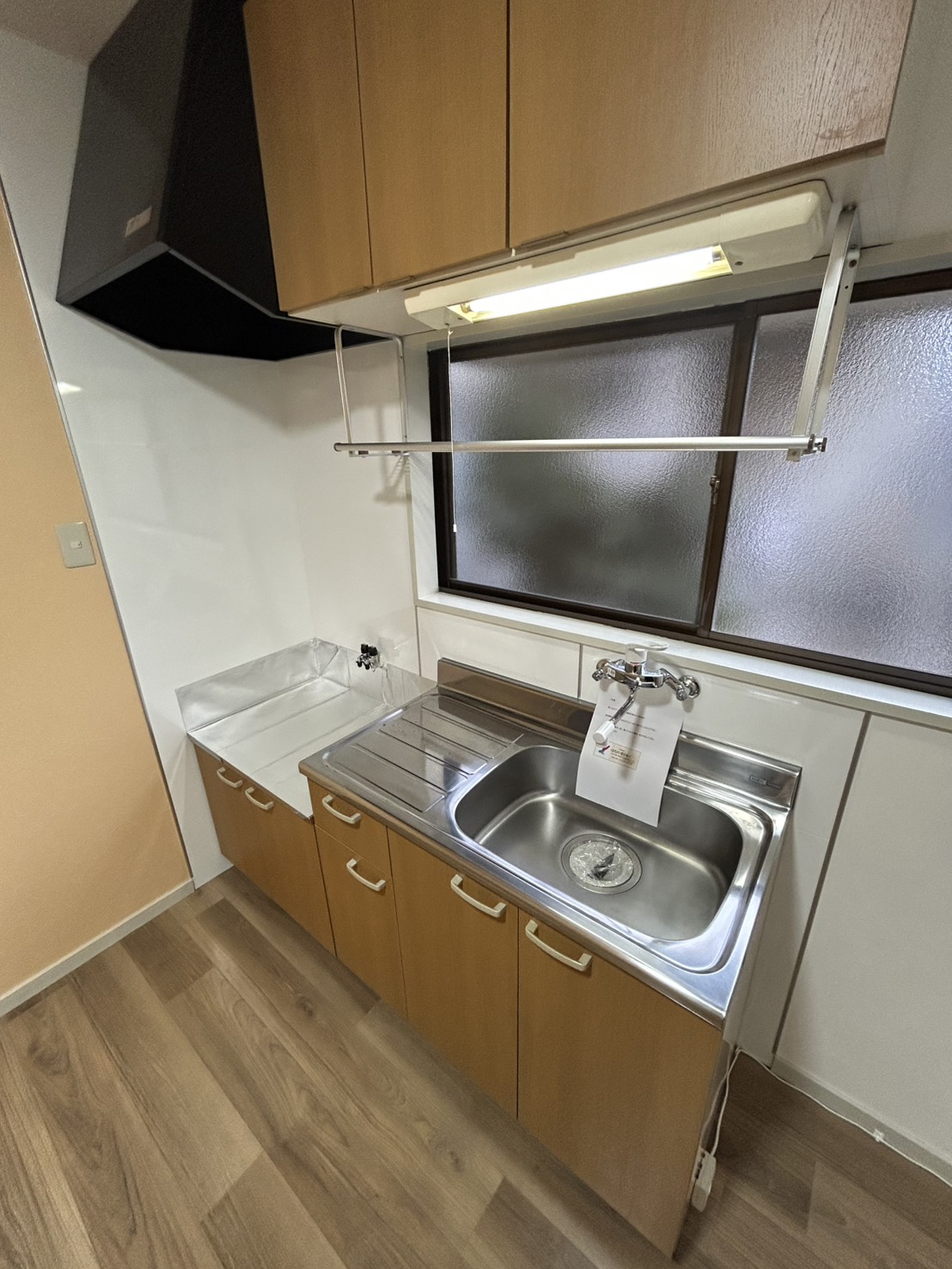 キッチン　窓がついています！