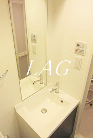 洗面設備　独立洗面台です。