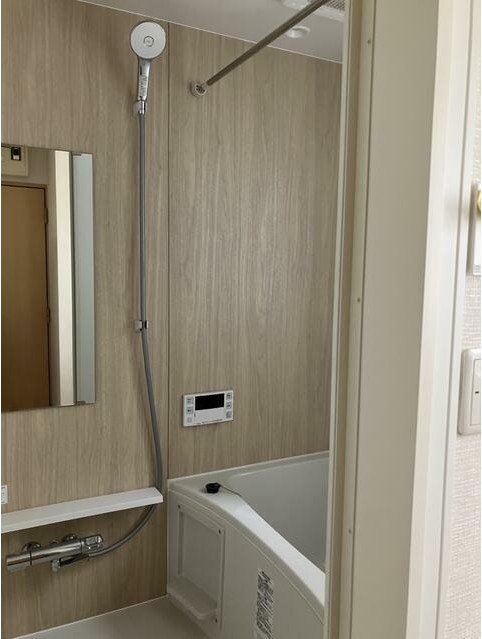 バス・シャワールーム　日々の疲れを癒すお風呂です♪